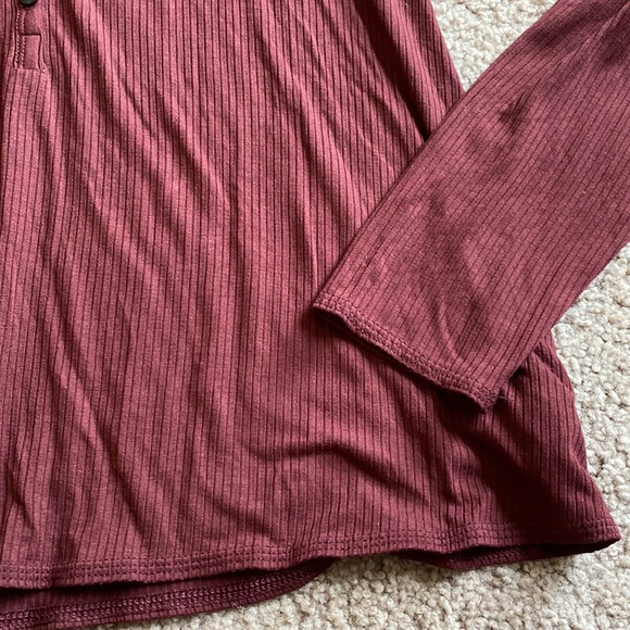 Old Navy Maroon Button Long Sleeve - Picture 4 of 4